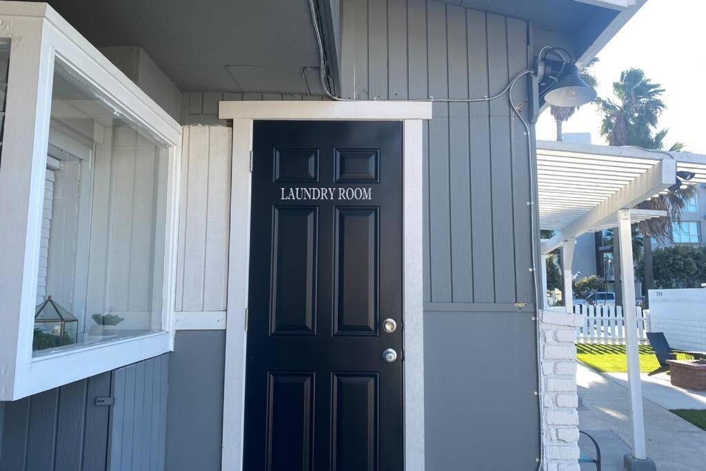 Steps To The Beach, Pacific City And Main Street - Studio Apartment Huntington Beach Exterior photo